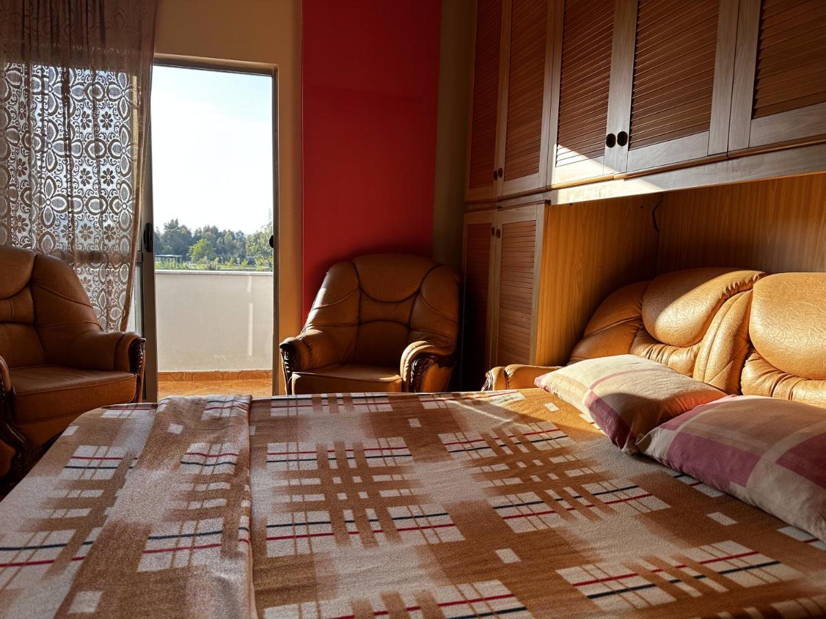 Sunny Riverside Tirana'S Oasis - Breakfast & Dinner Luaran gambar